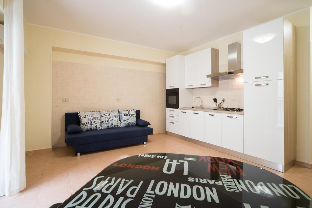Milly House Apartment Letojanni Exterior photo